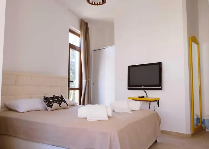 Apaz Alacati Szálloda 5*